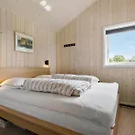 In With House Sea View Feriehus
