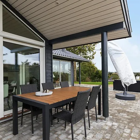 In With House Sea View Knebel