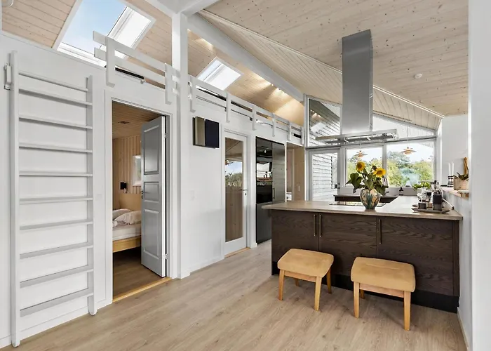 In With House Sea View Knebel